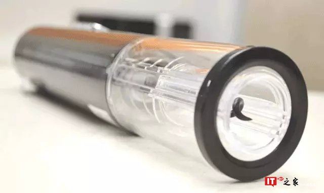 5秒优雅开瓶,这才是喝红酒的正确方式 | 生活方式