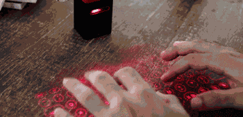 黑科技激光键盘!还能当鼠标和充电宝使用,十分小巧便携! | 钛空精分小剧场