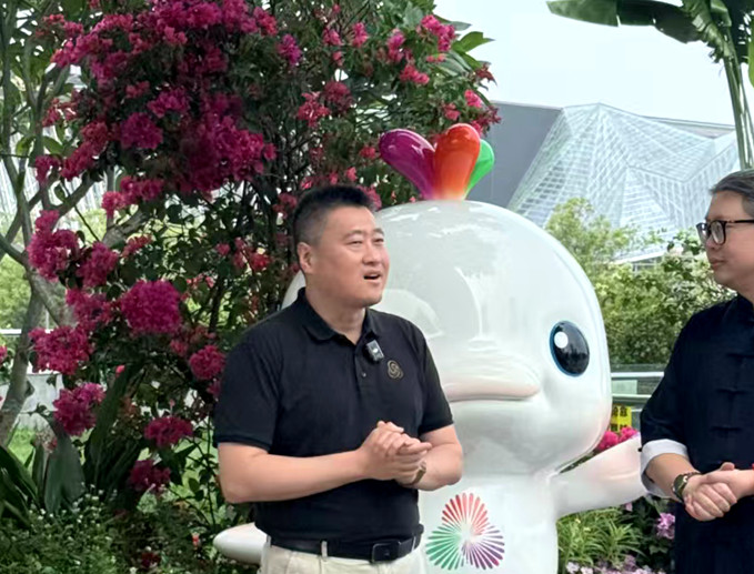 对话华为赵东:从十五运机器人火炬接力,看5G-A如何点亮智能社会__对话华为赵东:从十五运机器人火炬接力,看5G-A如何点亮智能社会