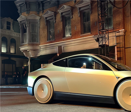 马斯克可能真觉得 造车没意思了