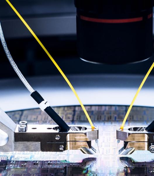 _“超越摩尔”新路径:从光联芯科看国产算力集群迈入全光互连时代_“超越摩尔”新路径:从光联芯科看国产算力集群迈入全光互连时代