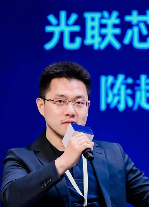 “超越摩尔”新路径:从光联芯科看国产算力集群迈入全光互连时代_“超越摩尔”新路径:从光联芯科看国产算力集群迈入全光互连时代_