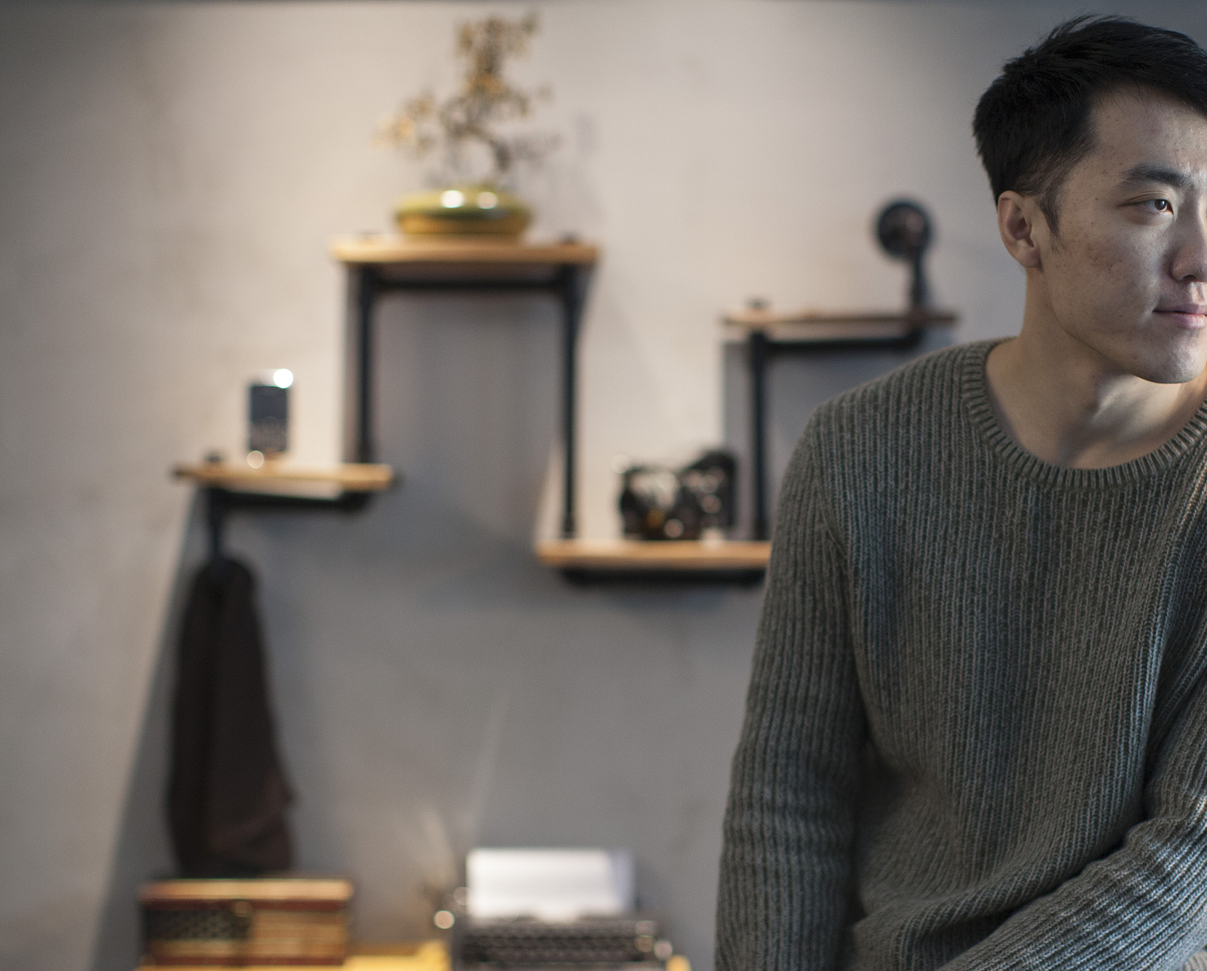 王自如被恢复执行1.94亿,曾自曝因限高坐绿皮火车出差__王自如被恢复执行1.94亿,曾自曝因限高坐绿皮火车出差