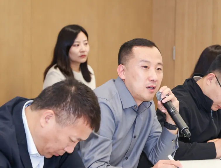 算力狂飙，绿电何解？一场深度研讨会揭示“算电协同”破局之道__算力狂飙，绿电何解？一场深度研讨会揭示“算电协同”破局之道