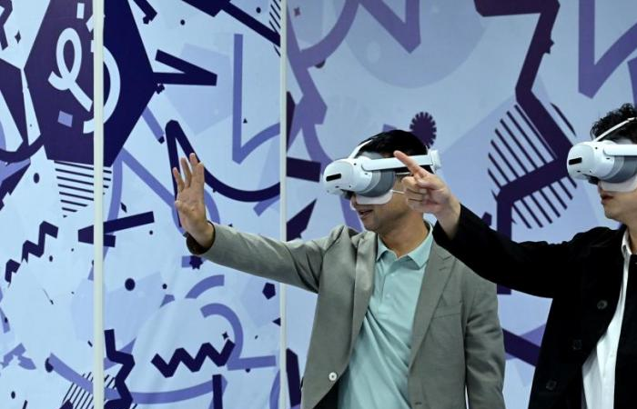 白鲸之恋亮相金鸡百花__中国金鸡百花电影节微电影回家