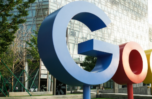 月活突破 6.5亿，谷歌深夜推升级版Gemini 3__月活突破 6.5亿，谷歌深夜推升级版Gemini 3