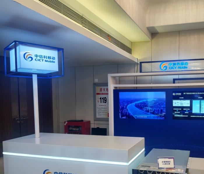 中信集团勇于创新__歼10歼20亮相建党百年大会