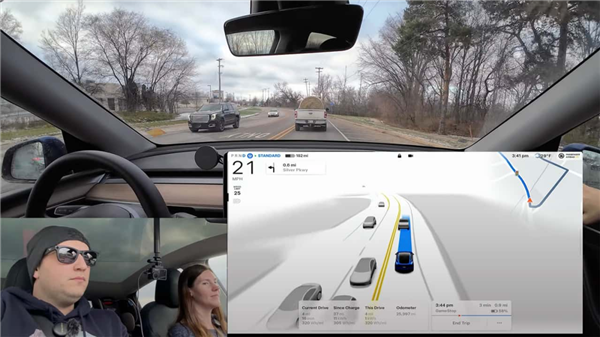 马斯克可能真觉得 造车没意思了