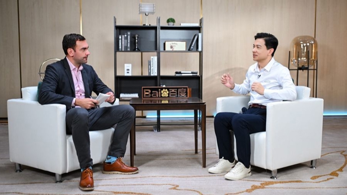 《时代》周刊专访李彦宏:“AI应用层是机会最多的地方”__《时代》周刊专访李彦宏:“AI应用层是机会最多的地方”