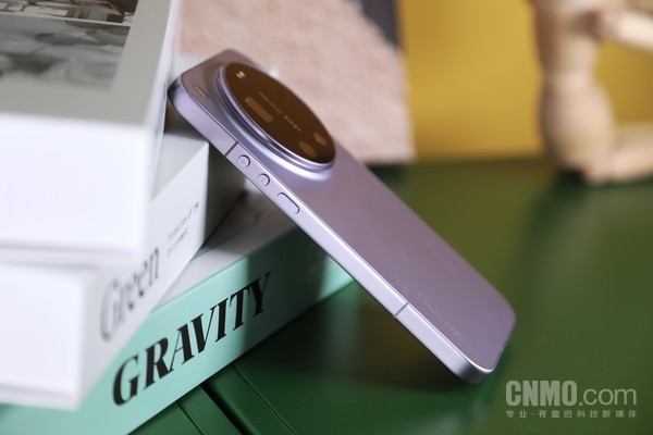 Xiaomi 17 Ultra：2亿光学变焦+LOFIC 铸就新一代夜神