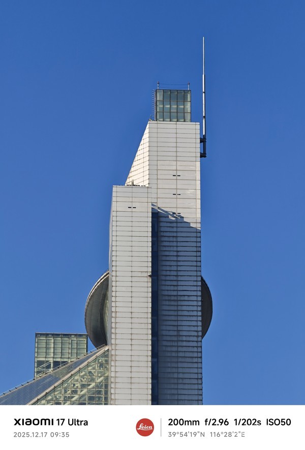Xiaomi 17 Ultra：2亿光学变焦+LOFIC 铸就新一代夜神
