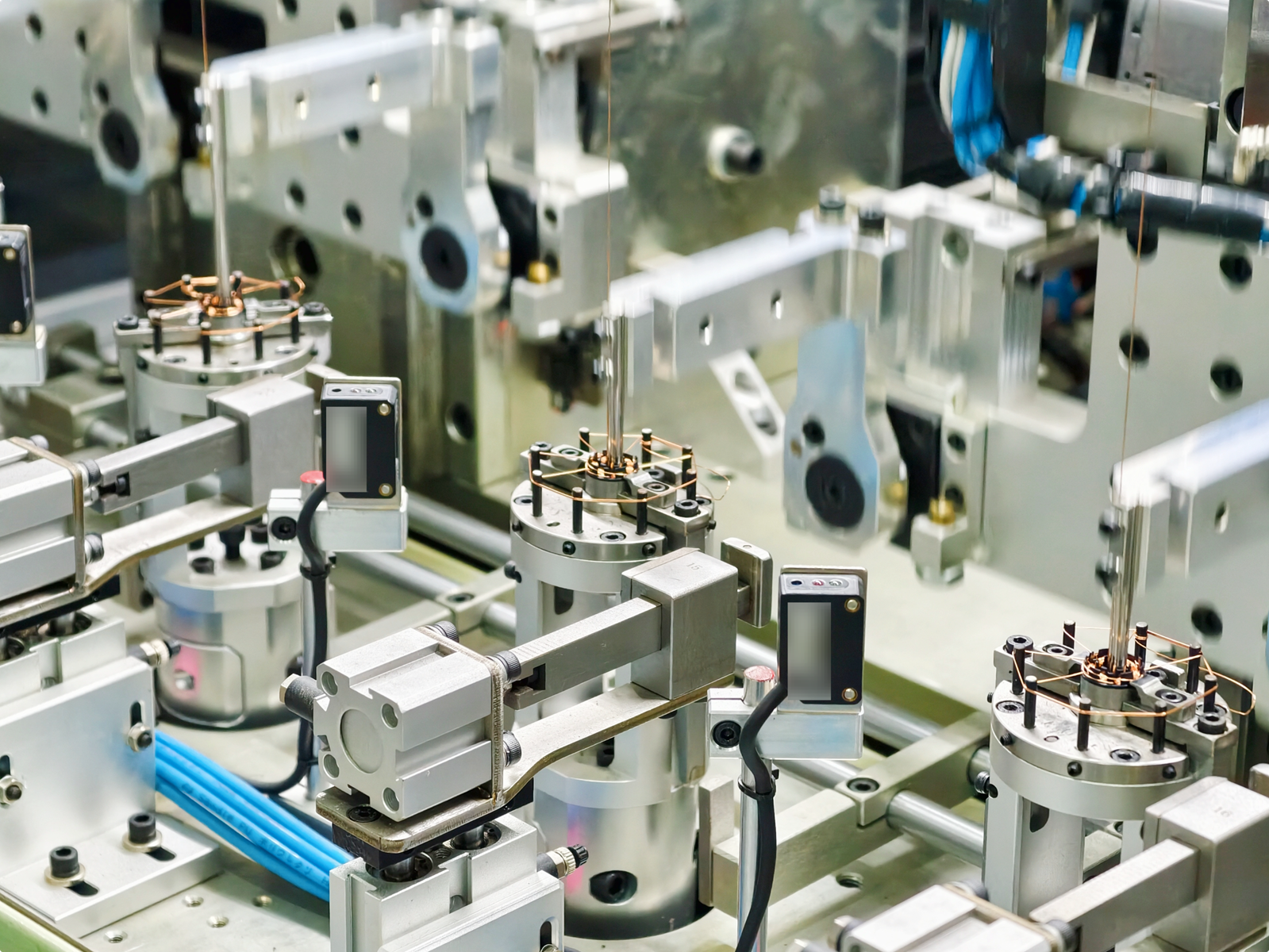 芬筑门窗怎么样_明筑仿真植物墙安装示意图_