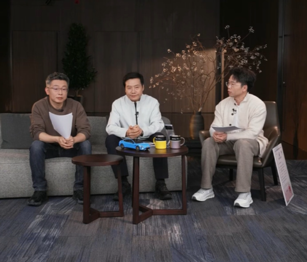 雷军称小米热度高负面易传播 呼吁公众听真实车主声音